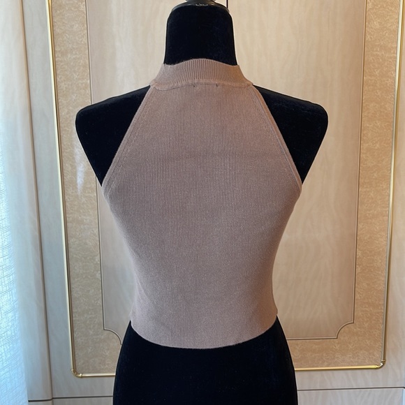 Knit High Neck Top - Picture 4 of 5